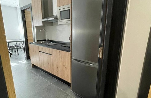 Parla Apartment | Perfect Studio: Near Warner, Madrid and Toledo 4.5