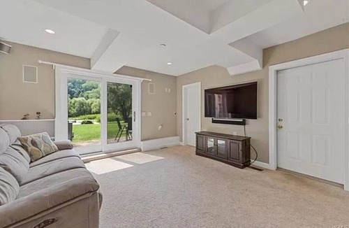 Chappaqua House | Perfect Summer Getaway, Charming, Private House