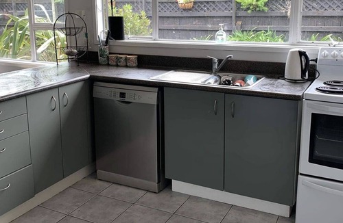 Paraparaumu Beach House | Perfect summer holiday home