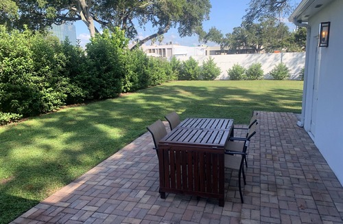 Beach Park House | Perfectly located house