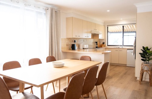 Woolgoolga House | Perfectly positioned between Woolgoolga’s beautiful beaches