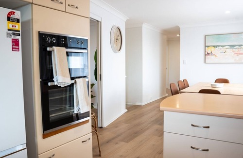 Woolgoolga House | Perfectly positioned between Woolgoolga’s beautiful beaches