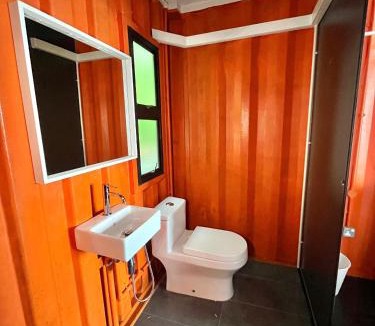 Kampung Pasir Hantu Ski Chalet | Perhentian Nemo Chalet