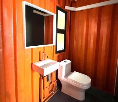 Kampung Pasir Hantu Ski Chalet | Perhentian Nemo Chalet