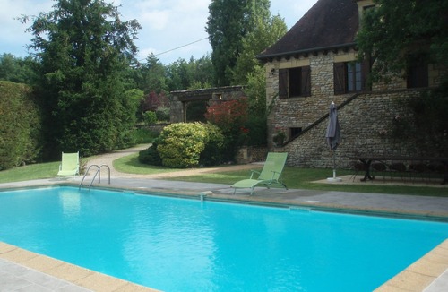 Plazac House | PERIGOURDINE STONE HOUSE CLASS 3 * GREEN FRAME WITH PRIVATE POOL.