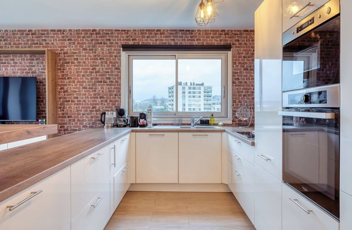 Centre Ville Rive Gauche Apartment | PERLE DE LA SEINE, superbe F3 vue seine et cathédrale