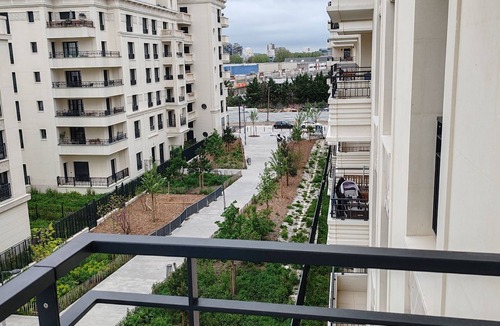 Zone d'amenagement concerte des Docks Apartment | Perle de Saint-ouen 6 à 8 Personnes