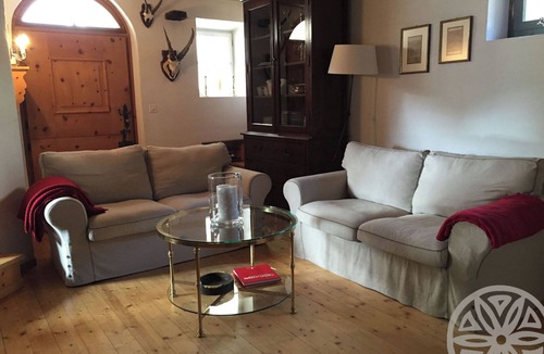 Vna House | Permez, (Vnà). by Interhome