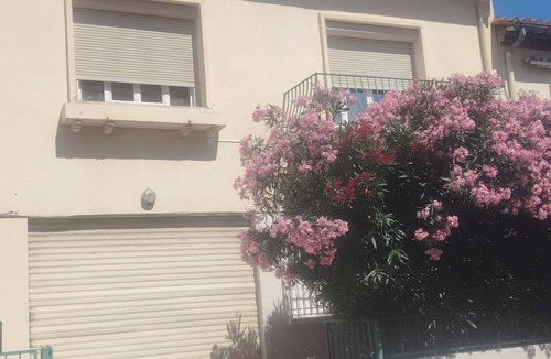 Les Platanes Apartment | Perpignan Appart 5 mns Centre, Palais Congrès et Exposition 5 people (5 Beds)