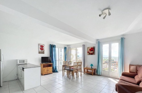 Moulin a Vent Apartment | Perpignan Sud, Appartement, Superbe vue Montagne/mer, Parkings, Ttes Commodités