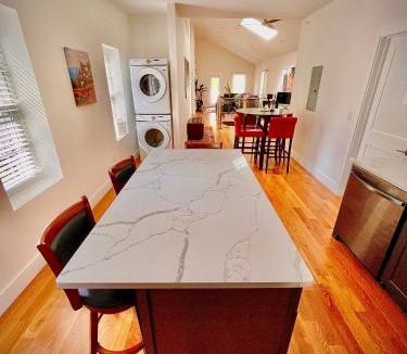 Dudley Square Apartment | Perrin Place Unit 3