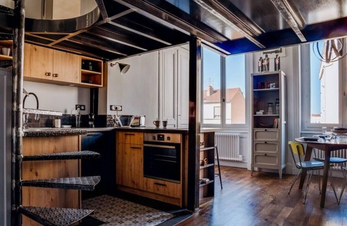 Croix Rousse Apartment | Perrod - Industrial Duplex Loft - Lyon Croix-Rousse