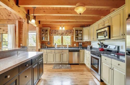 Waterbury House | Perry Hill Escape