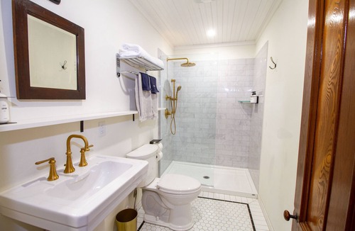 Potsdam Hotel | Pert House