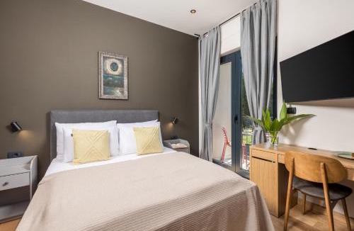 Obrs Bed & Breakfast | PERUNIKA BED & BREAKFAST