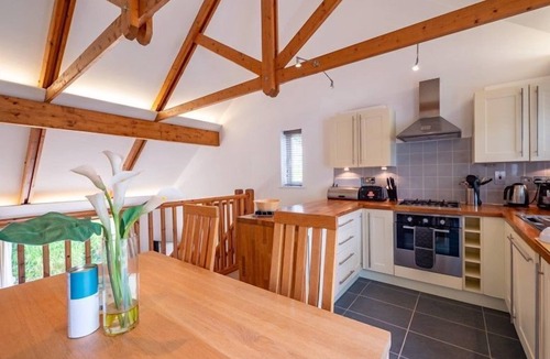 Carnon Downs Cottage | Pet free Villa Gallery