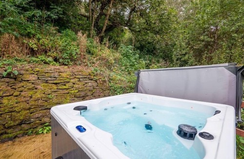 Carnon Downs Cottage | Pet free Villa Gallery