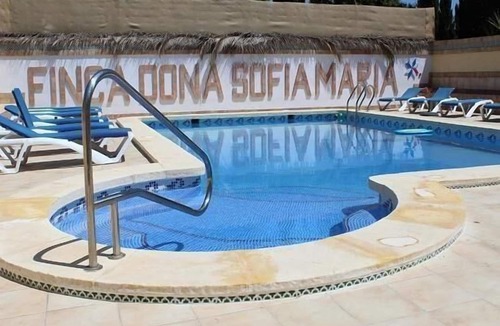 San Pedro del Pinatar Apartment | Pet-friendly flat Casa Dolores with pool