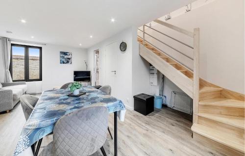 Saint-Benoit-des-Ondes Apartment | Pet Friendly Apartment