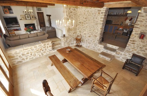 Murviel-les-Beziers House | Pet friendly home in Murviel-lès-Béziers