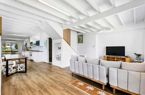 Urangan House | Pet friendly,100m to Beach&Cafe