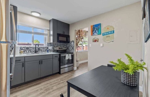 Tower Grove South Apartment | Pet-Friendly 1BR · Tower Grove · Free Parking + Laundry