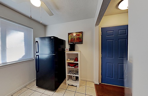 Benton Park Apartment | Pet Friendly 1st Fl Apartment w/Fenced Backyard
