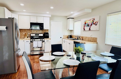 Los Serranos House | Pet friendly 2 BR 2 BA Private Front yard Retreat