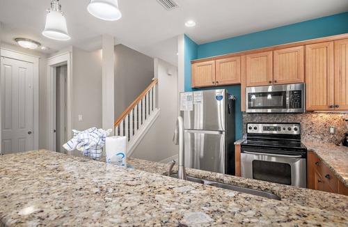 Laurel Grove House | Pet Friendly ~ 2 Golf Carts ~ Spacious Home