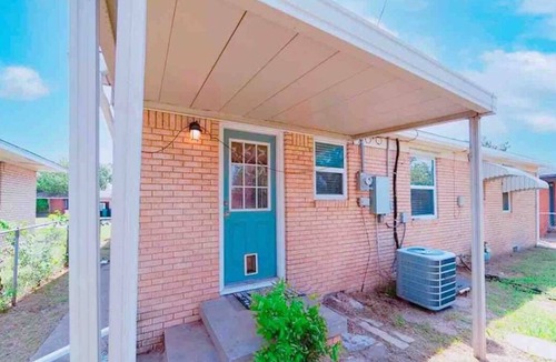 Central Oklahoma City House | Pet friendly 3 bedroom house in central Okc