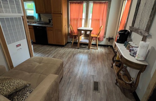 Pineville House | Pet friendly 4 bed 2 bath home with outdoor shower close to local campgrounds!