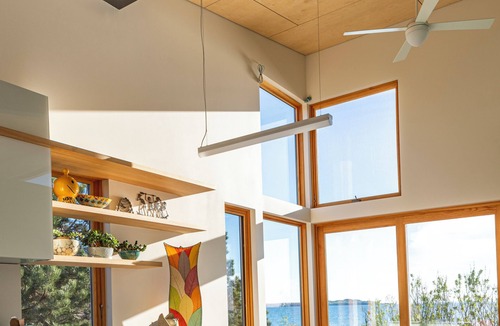 Northport House | Pet Friendly, 4 bedrooms, direct beach access
