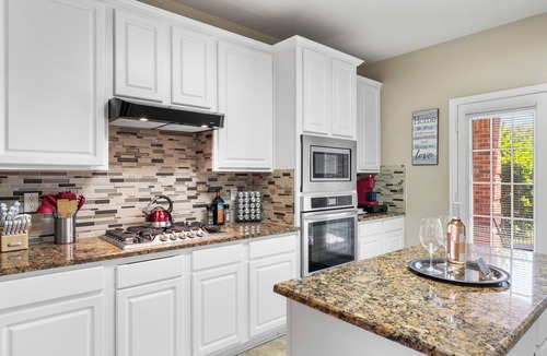 Murphy House | Pet-friendly 4-bedroom + Office and Game Room