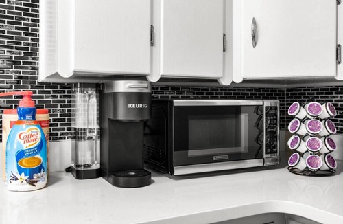 Bartlesville House | Pet Friendly, 5Min Downtown, Backyard & Firepit