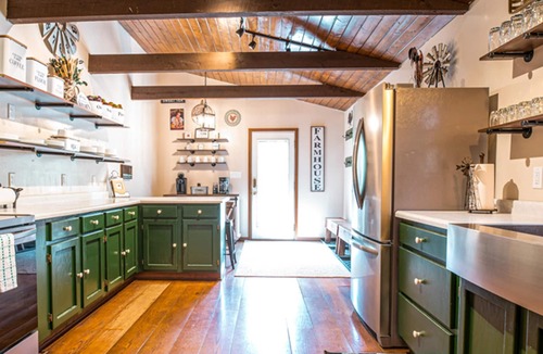 Nashville Other | Pet-Friendly 6-Bedroom Peaceful Farm