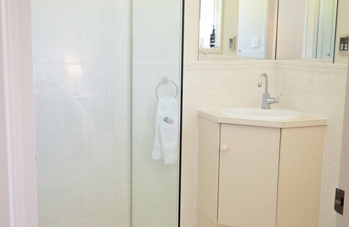 Murtho House | Pet friendly accommodation on the Murray River - 3 bedroom listing