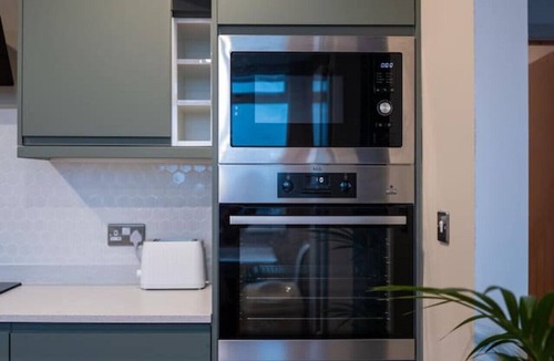 Minster on Sea House | Pet-Friendly & Accessible, SeaViews