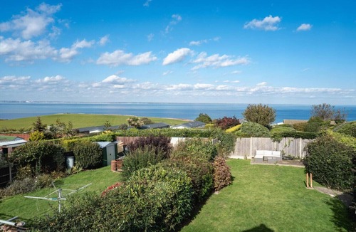 Minster on Sea House | Pet-Friendly & Accessible, SeaViews