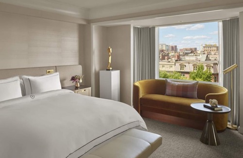 Back Bay East Hotel | Pet-friendly Accommodation with Scenic Views! Short Walk to Frieda Garcia Park