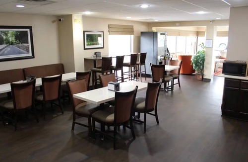 Lynchburg Hotel | Pet‑Friendly & Affordable – Explore Lynchburg with Ease