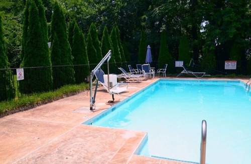 Lynchburg Hotel | Pet‑Friendly & Affordable – Explore Lynchburg with Ease