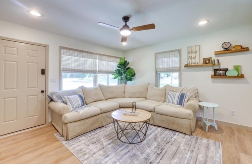 Moody House | Pet-Friendly Alabama Retreat w/Deck & Patio!