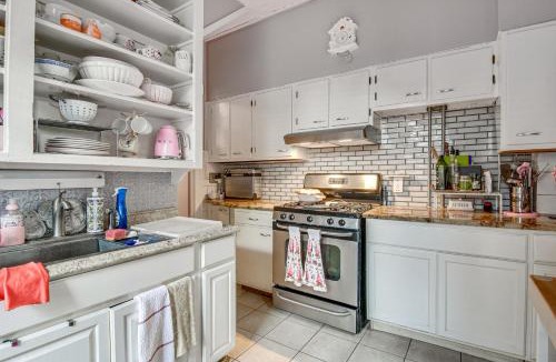 Allentown Apartment | Pet-Friendly Allentown Apt Near Hamilton District!