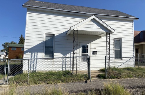 Leadville House | Pet friendly and close to the trails in the heart of downtown Leadville!