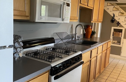 Coopersville Cottage | Pet Friendly and peaceful setting!