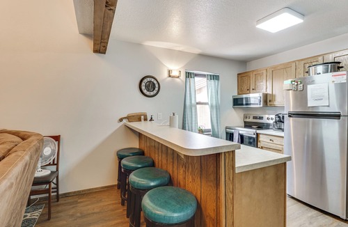 Angel Fire Apartment | Pet-friendly Angel Fire Condo: Walk to Ski Resort