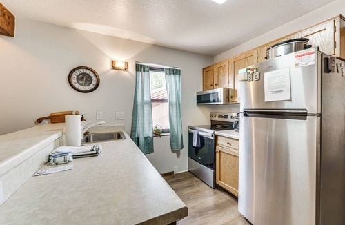 Angel Fire Apartment | Pet-friendly Angel Fire Condo: Walk to Ski Resort