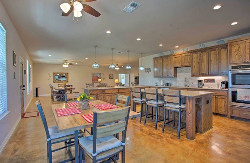 Westminster House | Pet-Friendly Anna Ranch on 13 Acres!