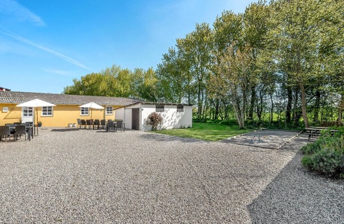 Rudkobing Apartment | Pet friendly apartment in Strynø