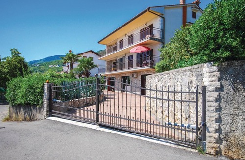 Lovran Apartment | Pet friendly apartment in Lovran with WiFi